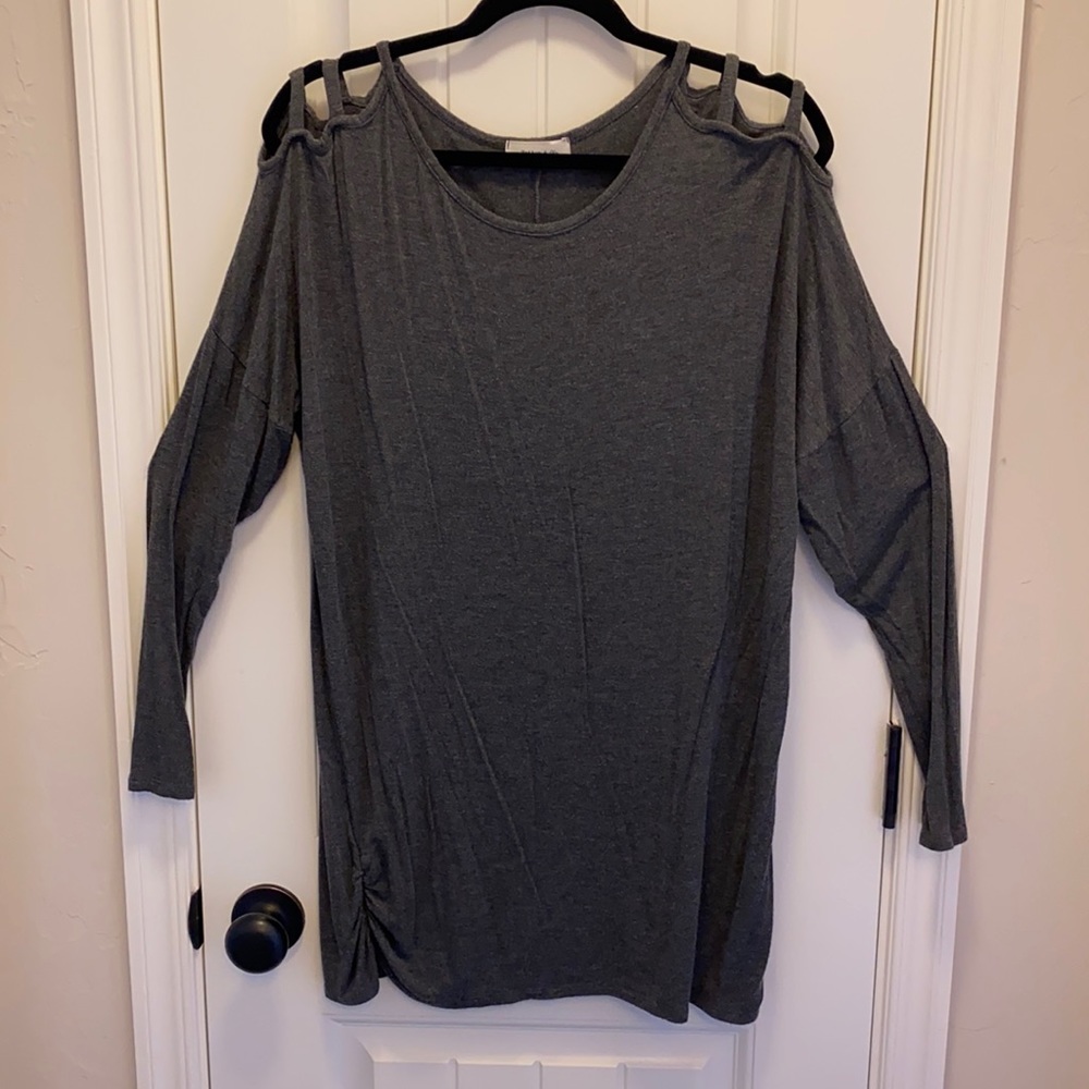 Peep Shoulder Long Sleeve Top